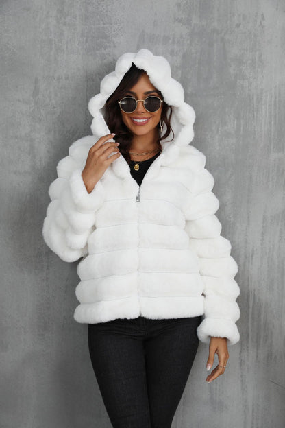 Manteau au style luxueux et élégant